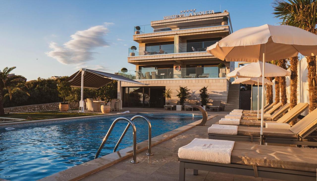 Luxury Apartments White Villa Violeta Mandre Bagian luar foto
