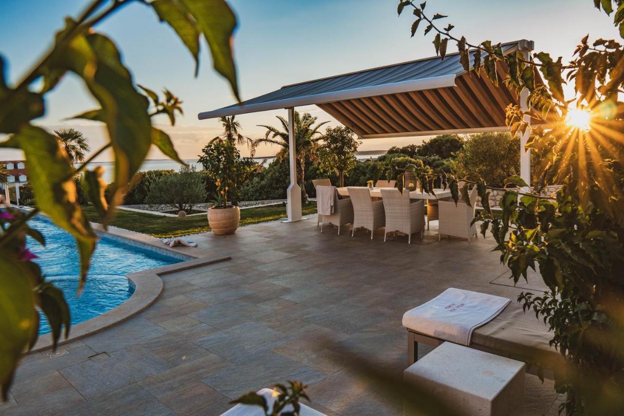 Luxury Apartments White Villa Violeta Mandre Bagian luar foto