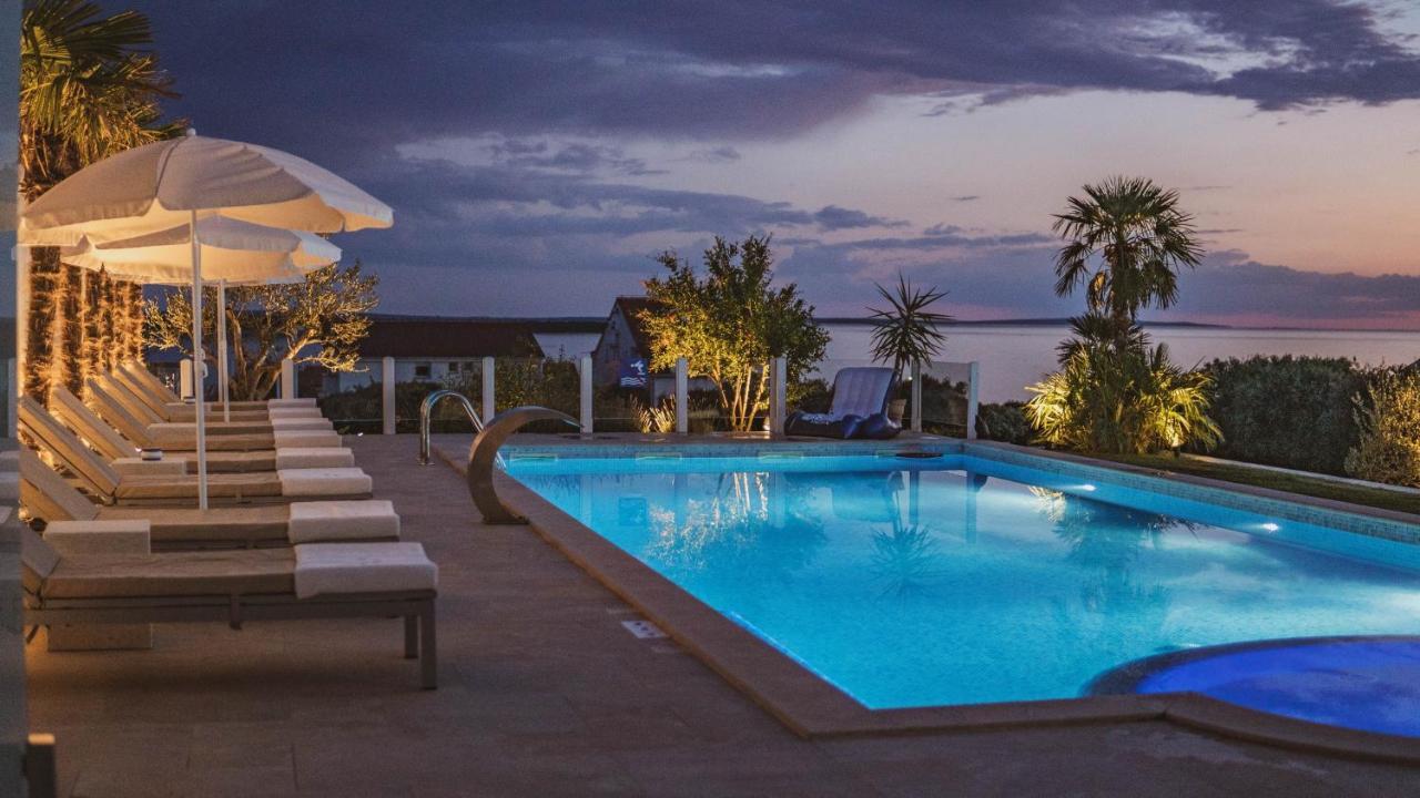 Luxury Apartments White Villa Violeta Mandre Bagian luar foto