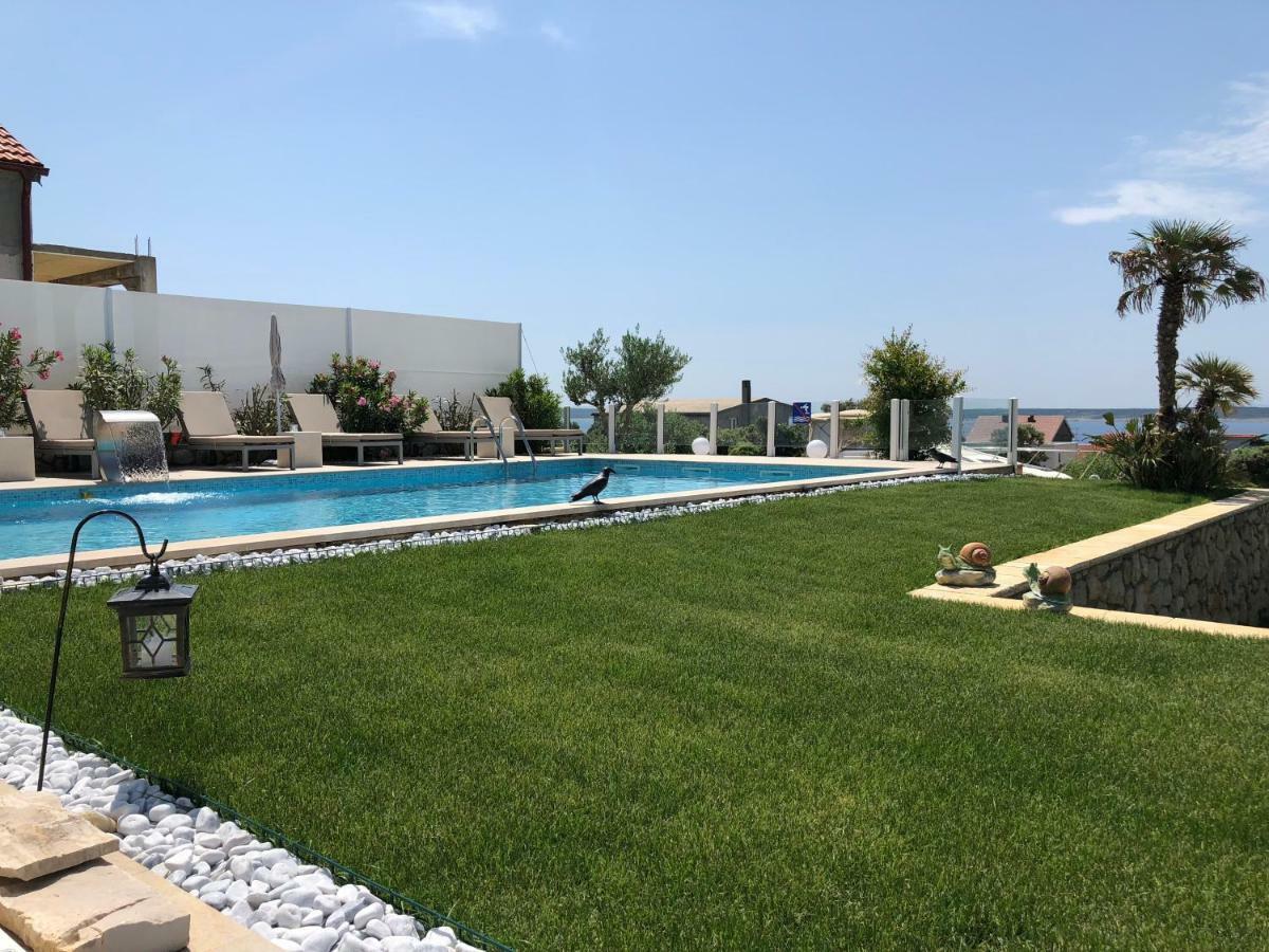Luxury Apartments White Villa Violeta Mandre Bagian luar foto
